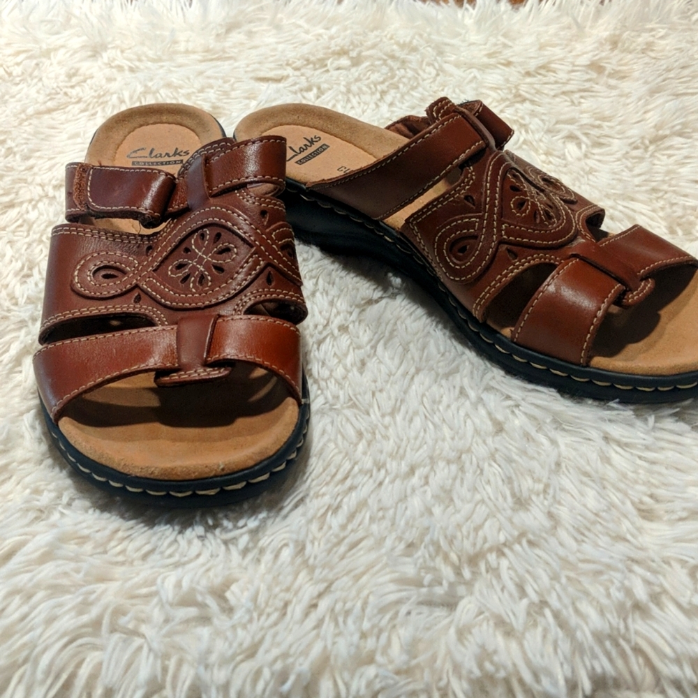 Clarks collection Brown leather . Like new.